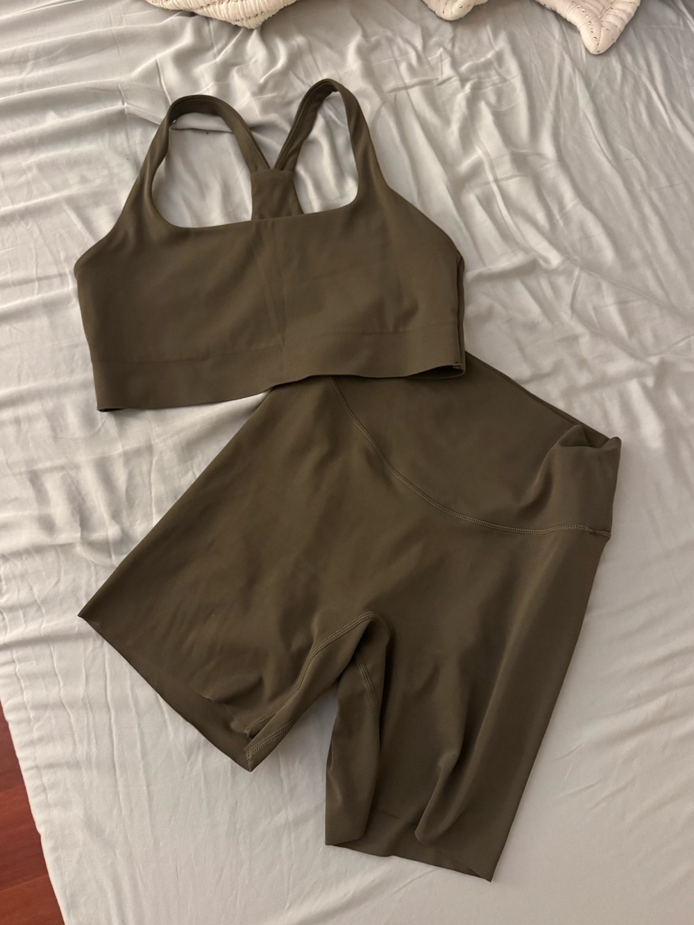 Vitality Pulse Racer Bra + Pulse Volley Bike Shorts Set Small Olive Green Coffee